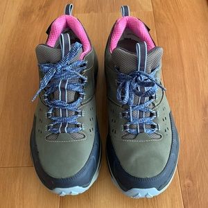 Hoka One One Waterproof